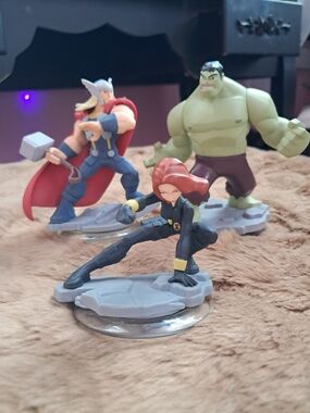 Disney Infinity Marvel Heroes Black Widow Thor & Hulk Playable Character Set